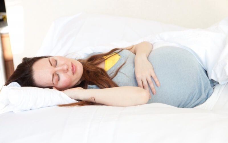 妊婦マタニティの抱き枕・出産後の授乳クッションに『サンデシカ 抱き枕』がおすすめ | 育児便利グッズ #27